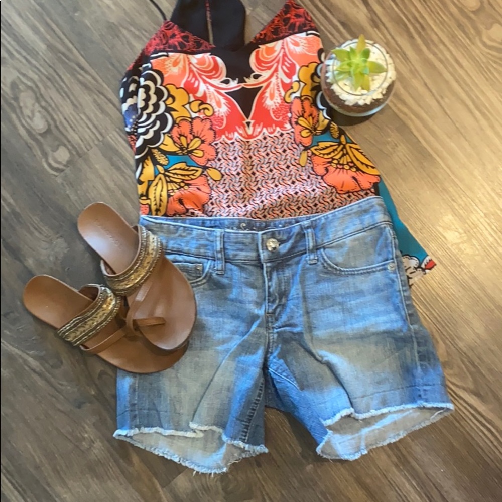 Express shorts